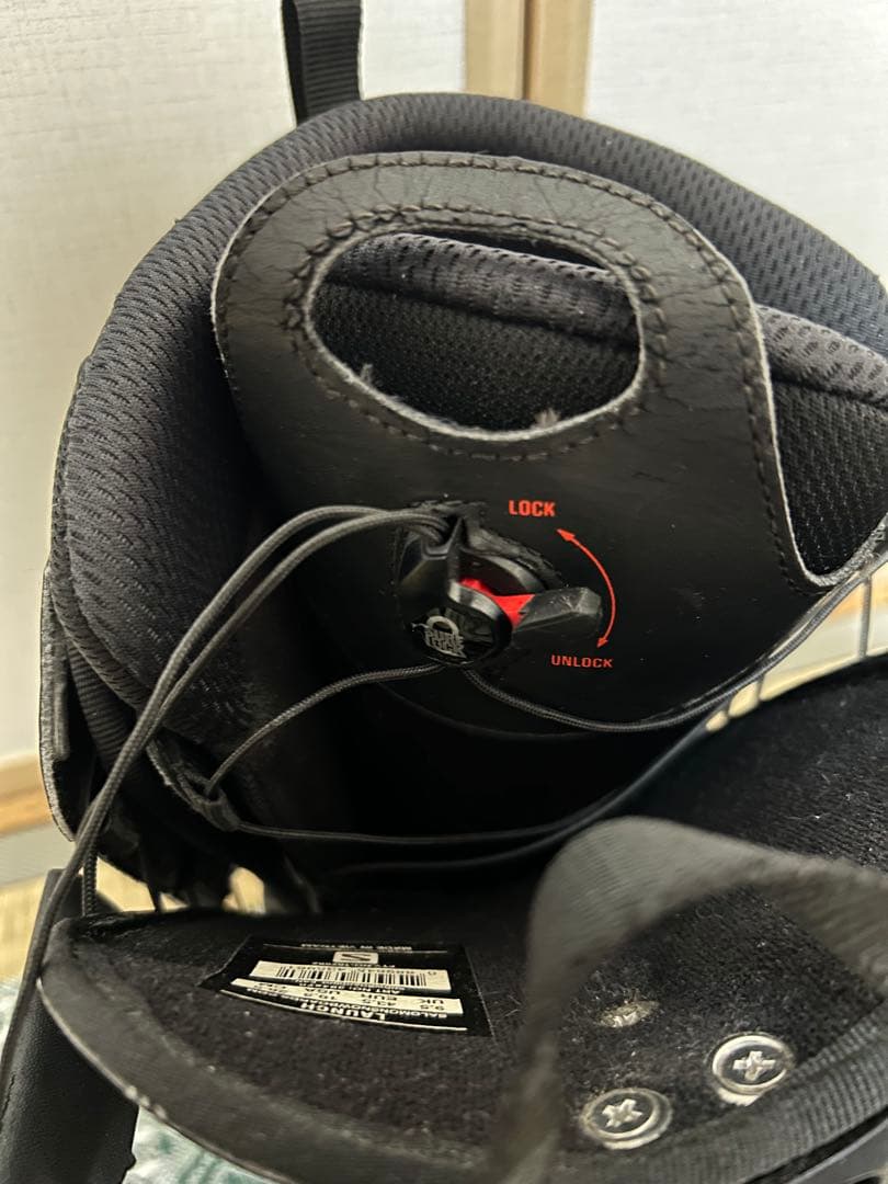 【着用数回のみ】SALOMON launch 28.5cm スノーボードブーツ