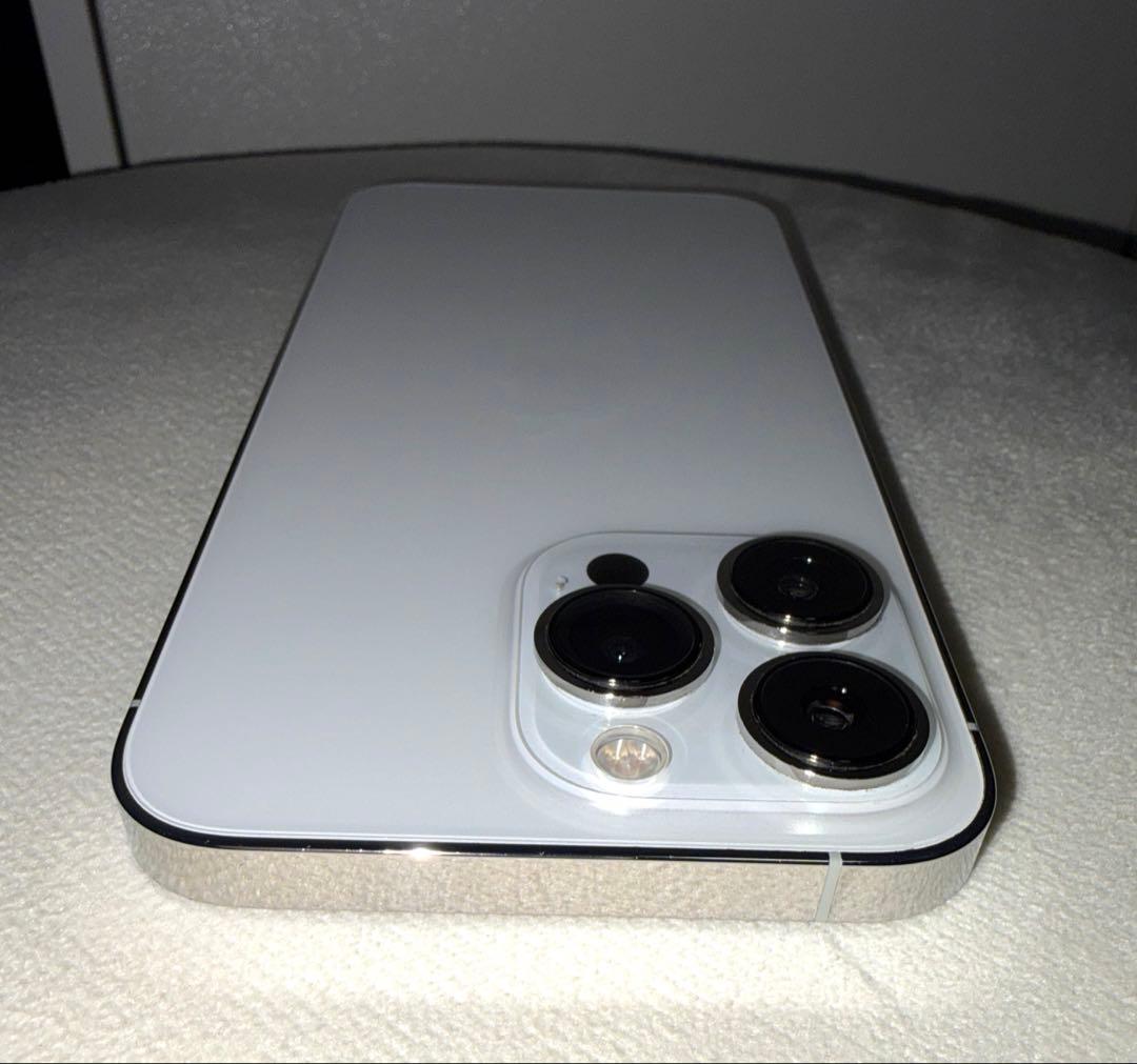 iPhone13Pro ジャンク品 シルバー 256GB SIMフリー - メルカリ
