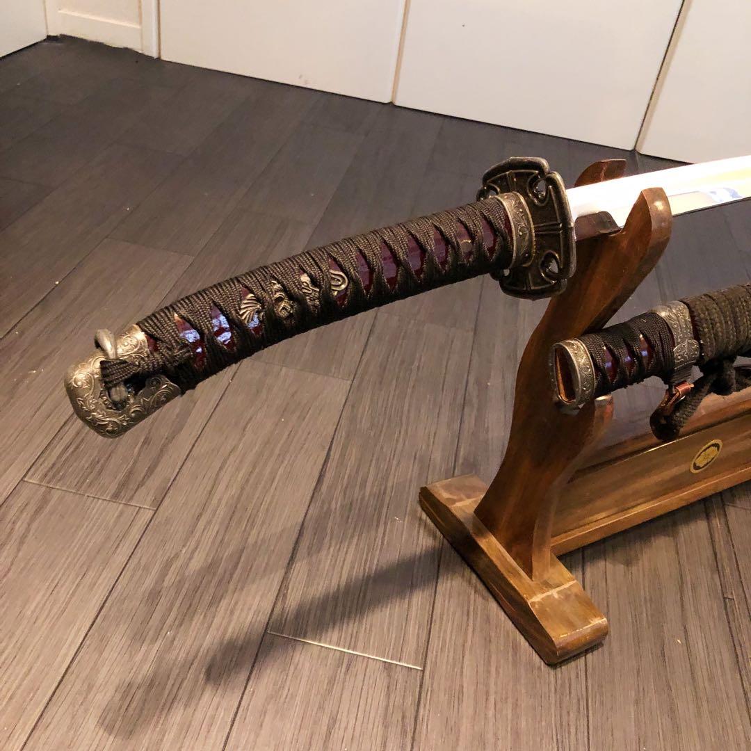 高級模造刀 日本軍拵え 居合刀 樋入刀身 合金刀身 朱拵え 重みあり