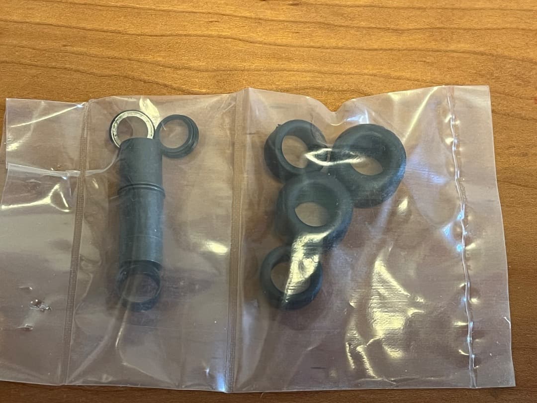 タメオTAMEO 1/43キットWCT74 MCLAREN FORD 1974