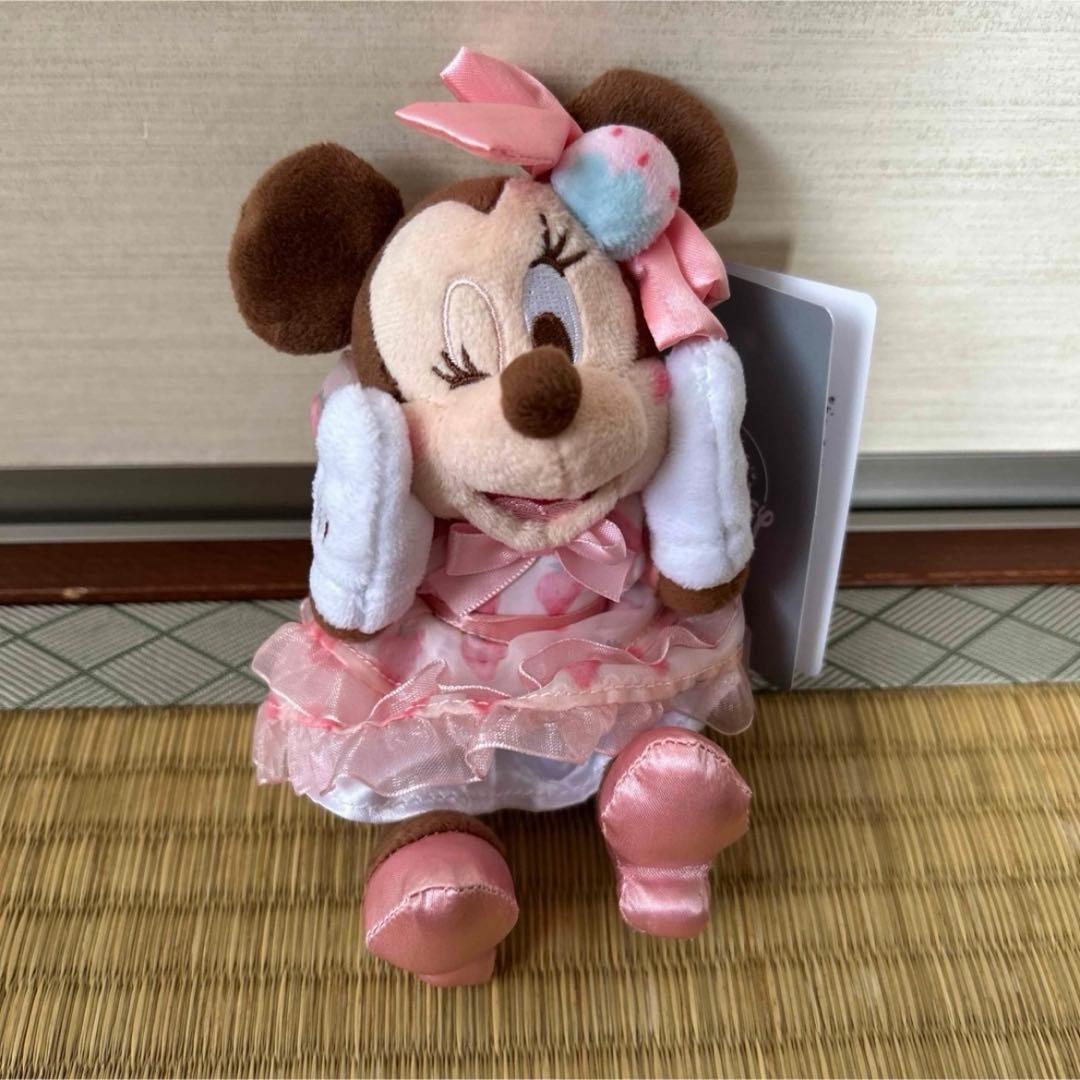 ディズニーストア いちご ストロベリーコレクション ミニー ぬいぐるみ