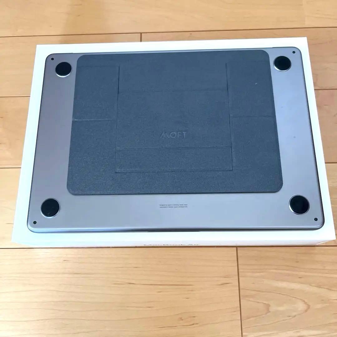 【美品】Apple MacBook Air M2 16GB 13.6inch