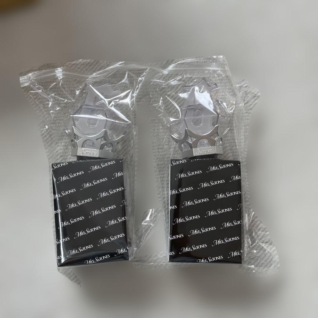 SixTONES ペンラ2本セット SixTONES ストーンズ MILESixTONES ペンライト 2本セット｜Yahoo