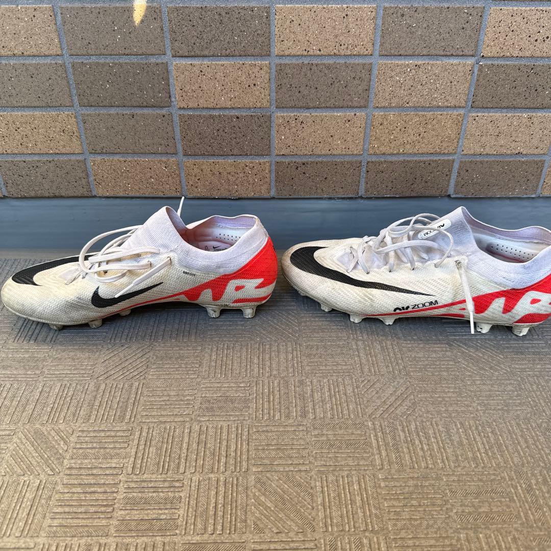 サッカースパイク　NIKE マーキュリアルヴェイパープロ　27.5cm