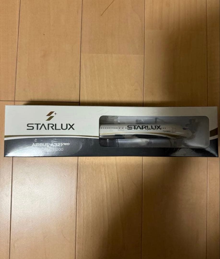 スターラックス航空 STARLUX-A321neo 1:200 模型B58201