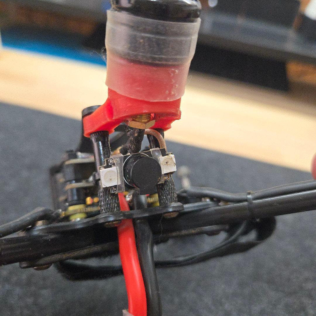 【自作レースドローン】5インチ　レーシング　フリースタイル　 クワッドコプター