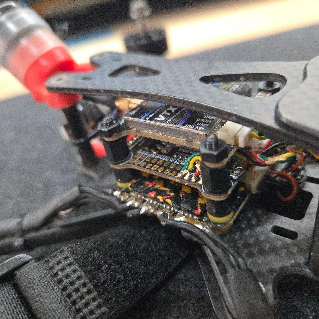 【自作レースドローン】5インチ　レーシング　フリースタイル　 クワッドコプター