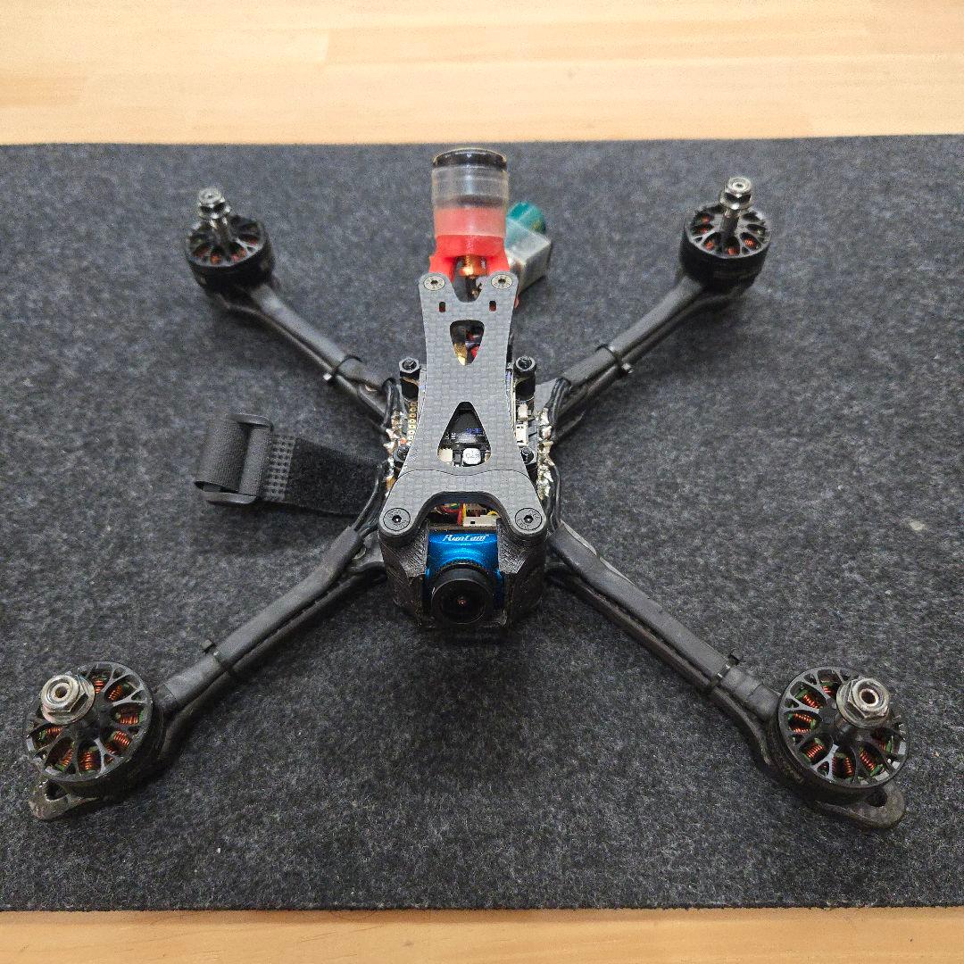 【自作レースドローン】5インチ　レーシング　フリースタイル　 クワッドコプター