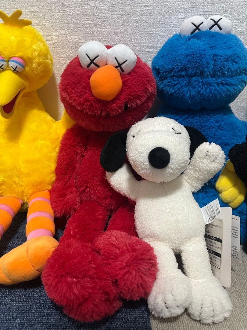 KAWS×UNIQLO セサミストリート＆スヌーピーぬいぐるみ7体セット