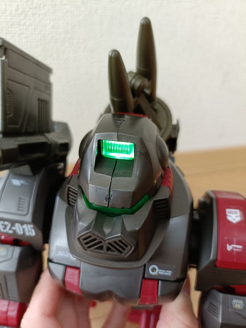 旧ゾイド　復刻版　ディメトロドン　アイアンコング　レッドホーン　セイバータイガー