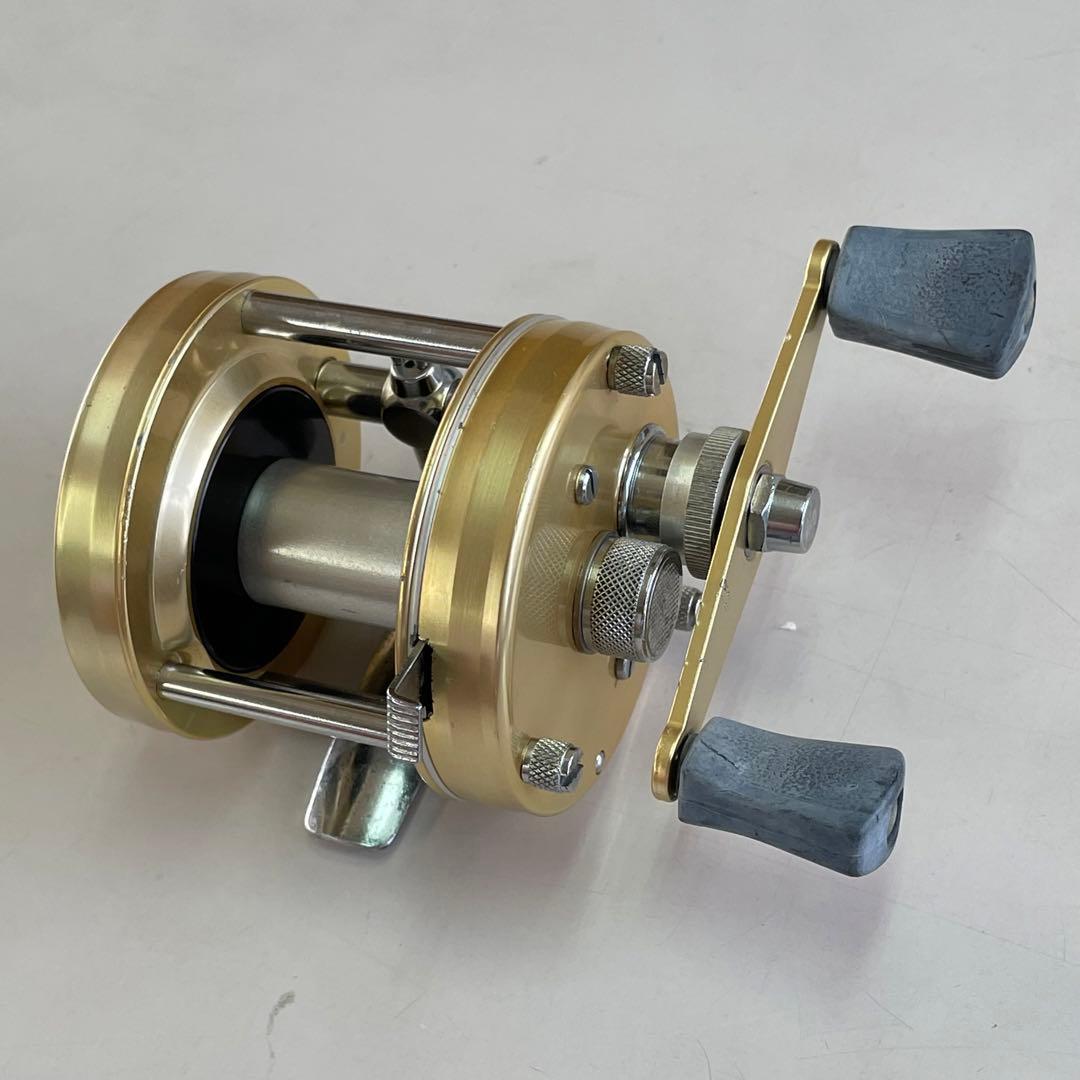 74年 ABU AMBASSADEUR 5000D シャンパン #741100 - メルカリ