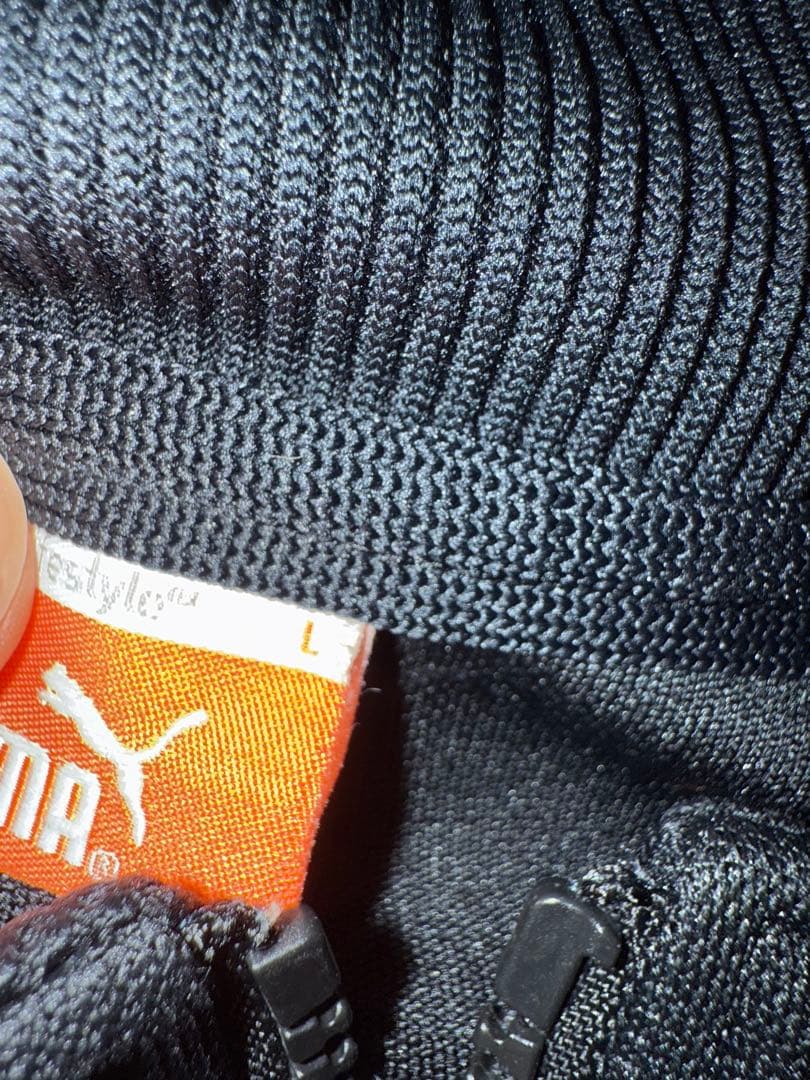 瀬戸内高校サッカー部黒金ジャージ セットアップ - メルカリ