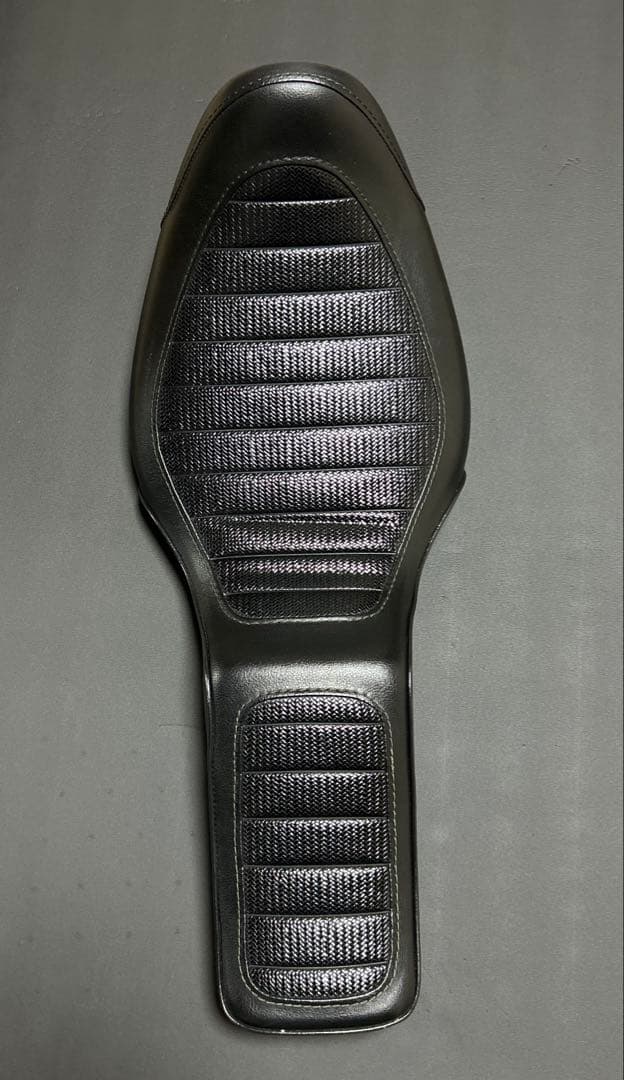 ハーレーダビットソン　ダイナ ローライダー　03‘シート ハーレー ダイナ 96-03年 純正シートFXD FXDL DYNA 1450 1340 EVO TC88