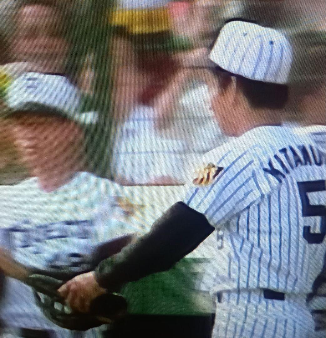 トラスト阪神タイガース北村照文選手実使用グローブ - メルカリ