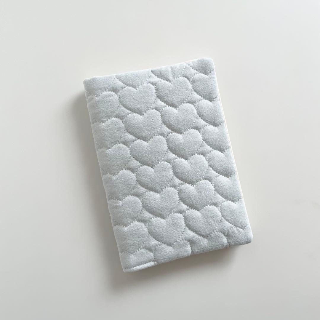 早い者勝ち 韓国 バインダー 貯金 A6 カバー 水色 ハート ストライプ