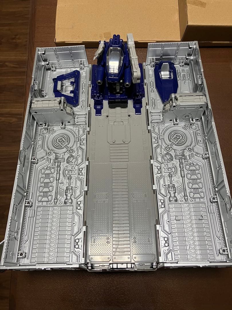 トランスフォーマー オプティマスプライム WEIJIANG