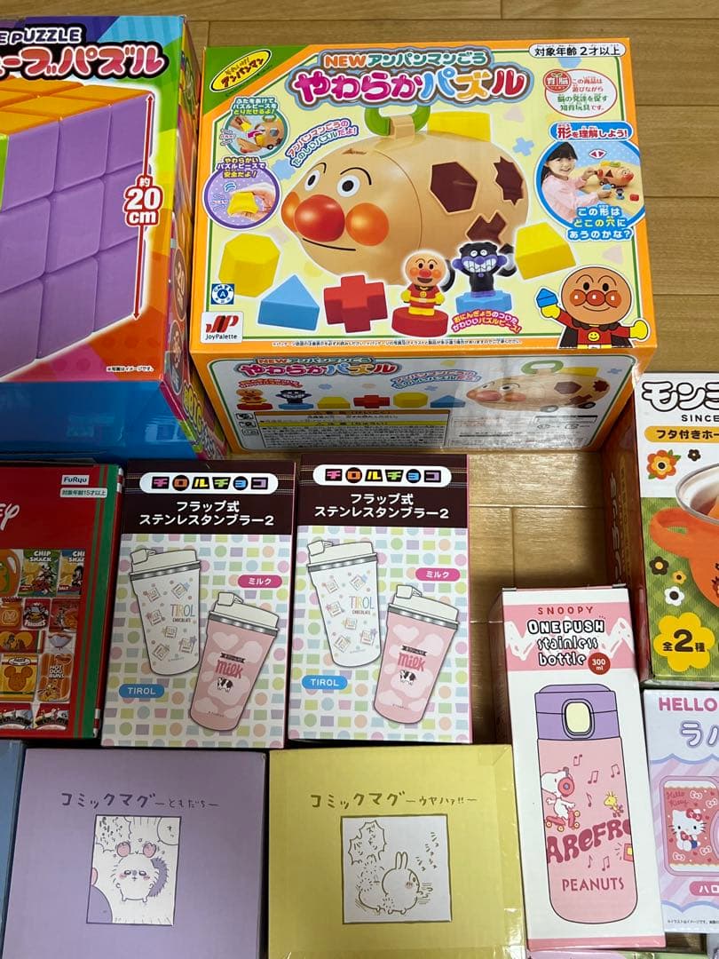 プライズ雑貨　まとめ売り　人気キャラクター　ちいかわ　キティ　ドラえもん　など