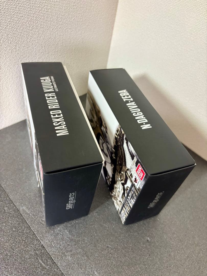 美品　仮面ライダークウガ アルティメットフォーム　ダグバ　真骨彫製法　フィギュア