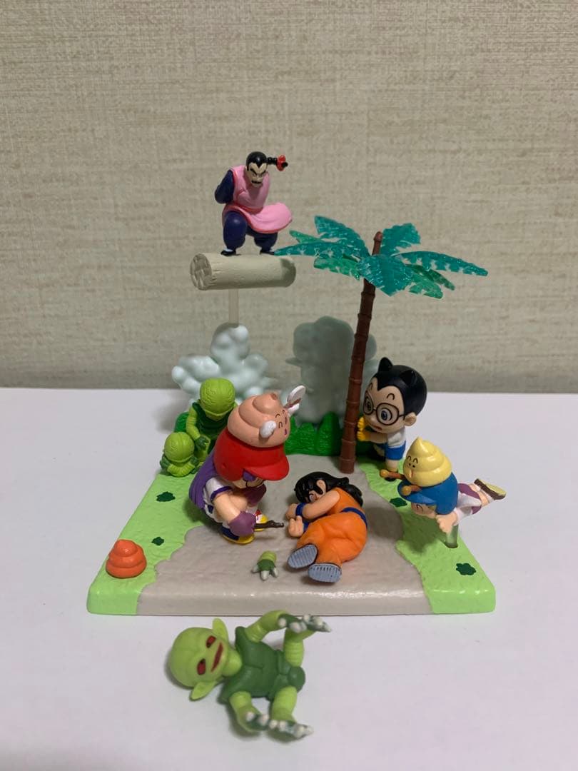 ドラゴンボール　Dr.スランプ　アラレちゃん　フィギュア