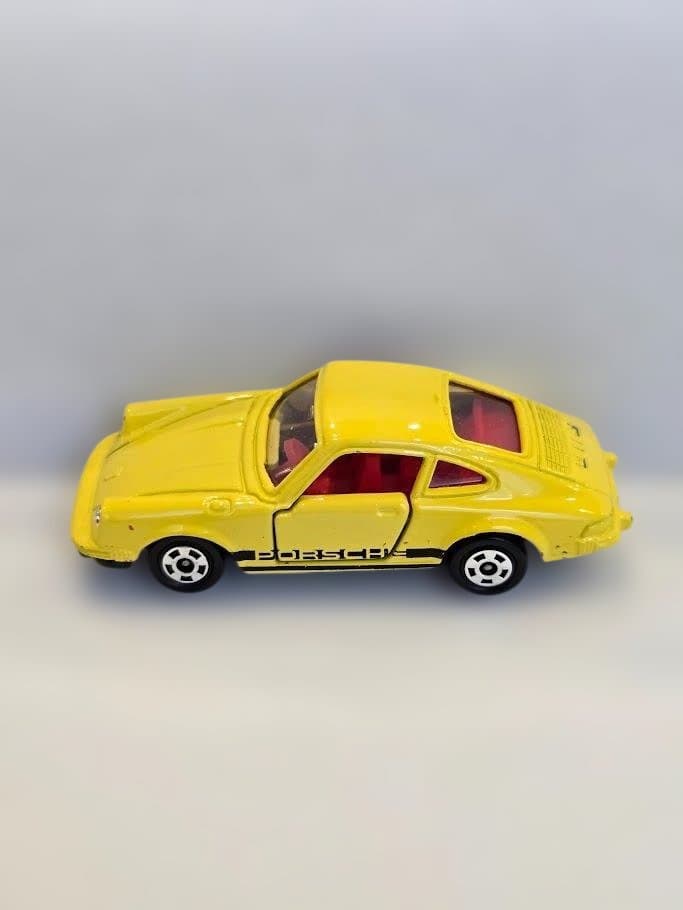 トミカ 外国車シリーズ青箱 No.F3 ポルシェ 911S 日本製箱なし1976