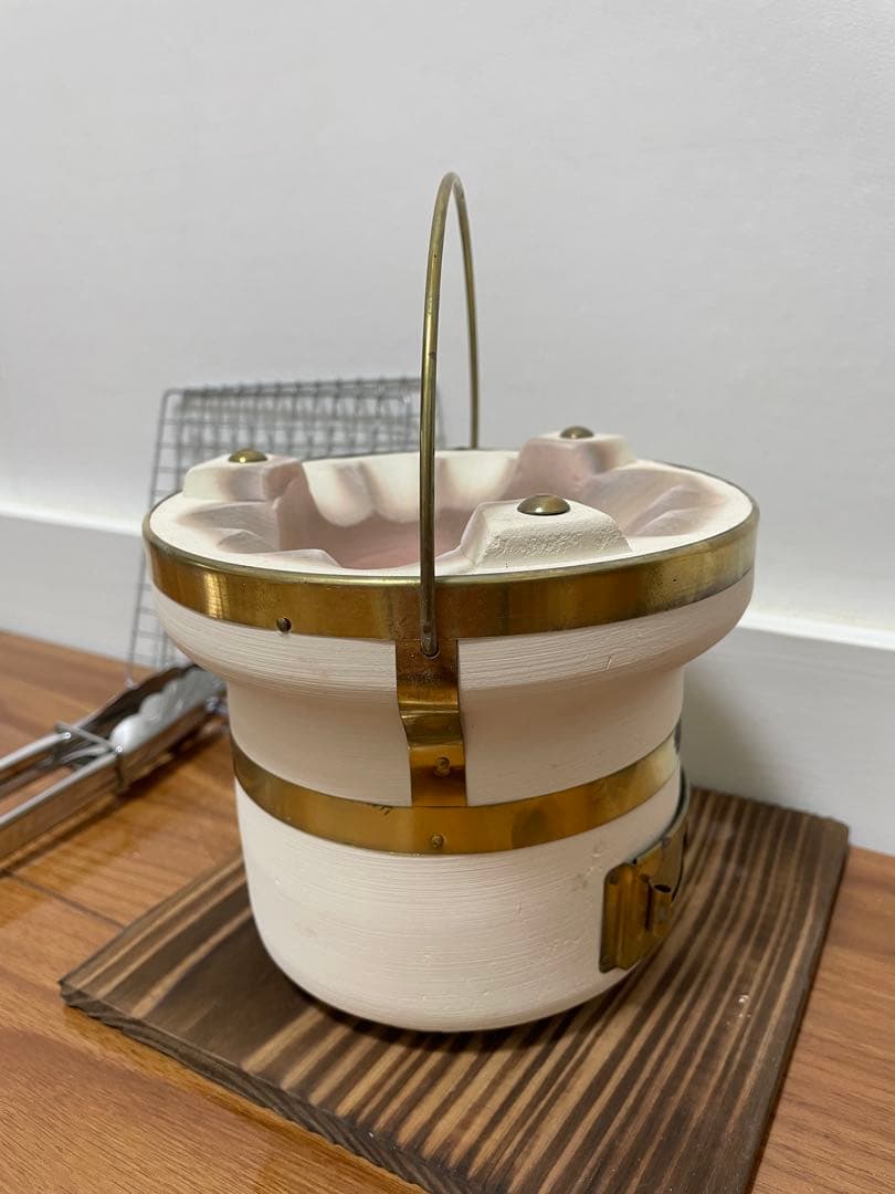 値下げ 純珪藻土切り出し七輪 能登燃焼器工業製 真鍮巻朝顔型 短期使用