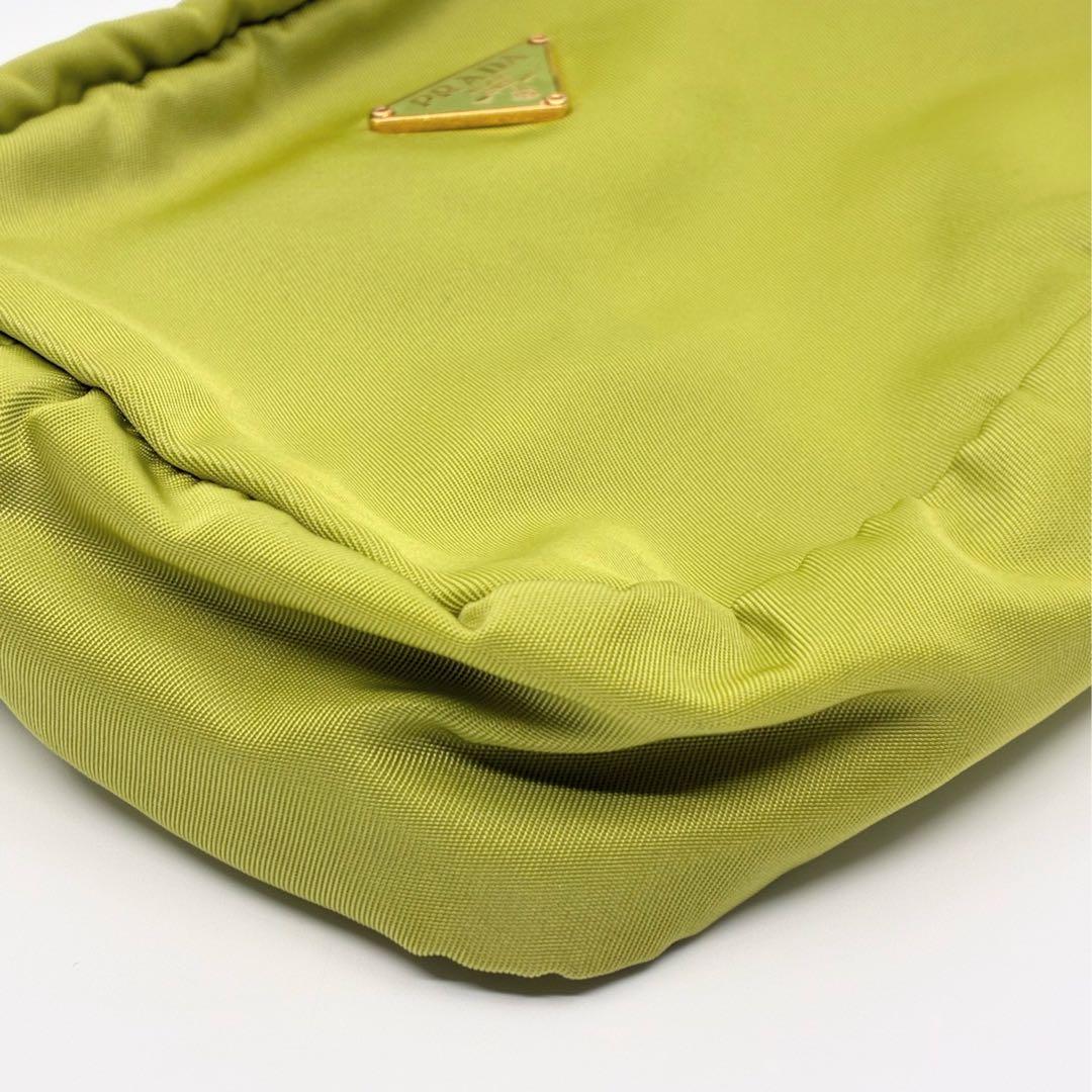 PRADA プラダ ポーチ ライムグリーン A1352A5