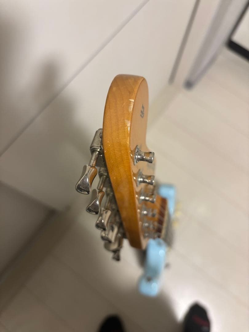 EDWARDS ストラトキャスタータイプ　エレキギター