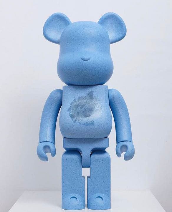 BE@RBRICK Snarkitecture × Blackrainbow A Be@rbrick of MEDICOM x BLACKRAINBOW x Daniel ARSHAM x