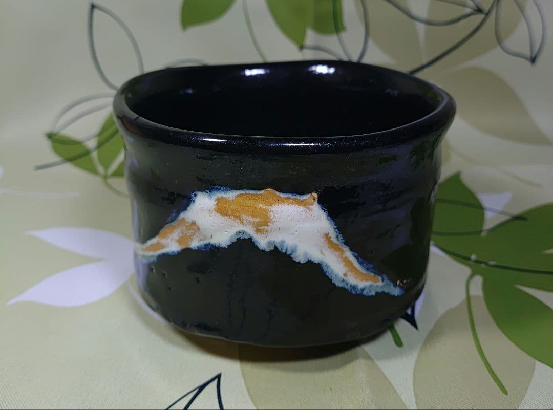 加藤しょう作　黒織抹茶茶碗 故 加藤しょう（黒織抹茶茶碗）