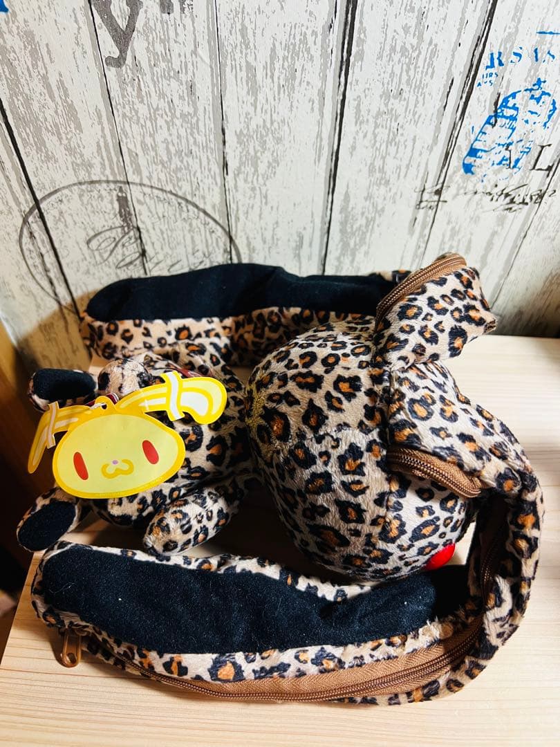 CGP-328　チャックスGP　Re:汎用うさぎデュアルペンポーチ　アニマル柄