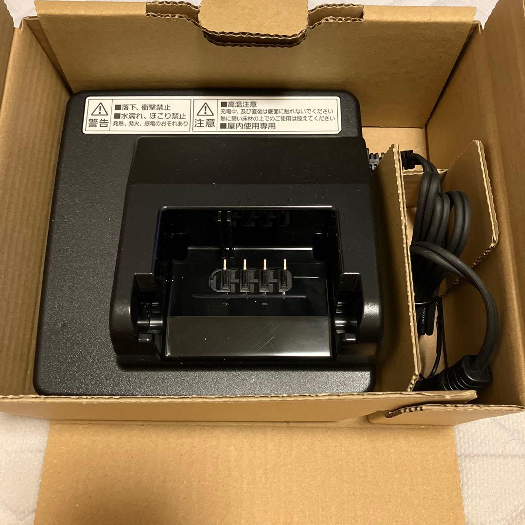 Panasonic NKJ075Z 電動自転車用充電器 - メルカリ