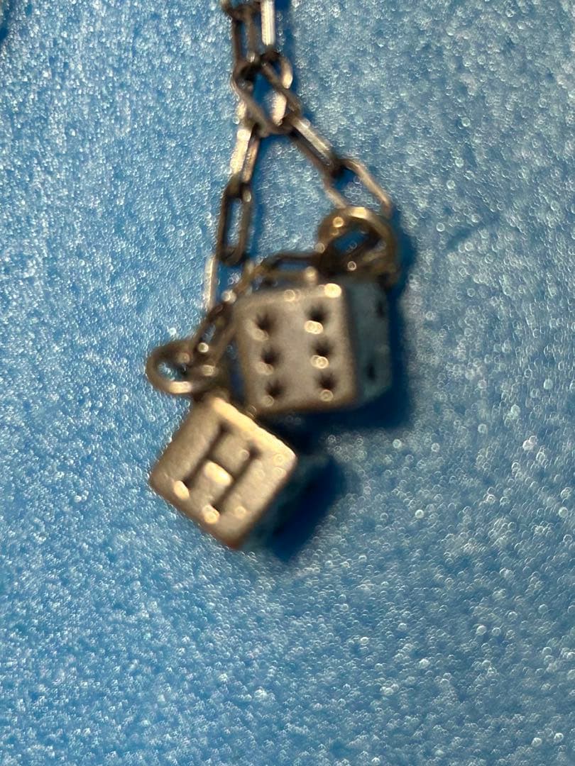 HUF サイコロモチーフ ネックレス - メルカリ