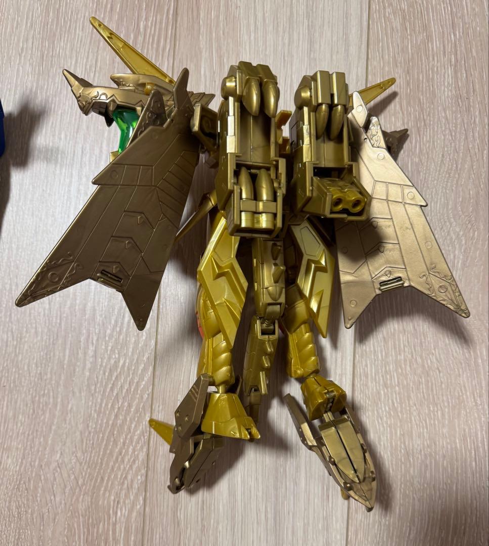 値下　SDガンダムBB戦士 黄金神スペリオルカイザー　& 太陽騎士ゴッドガンダム