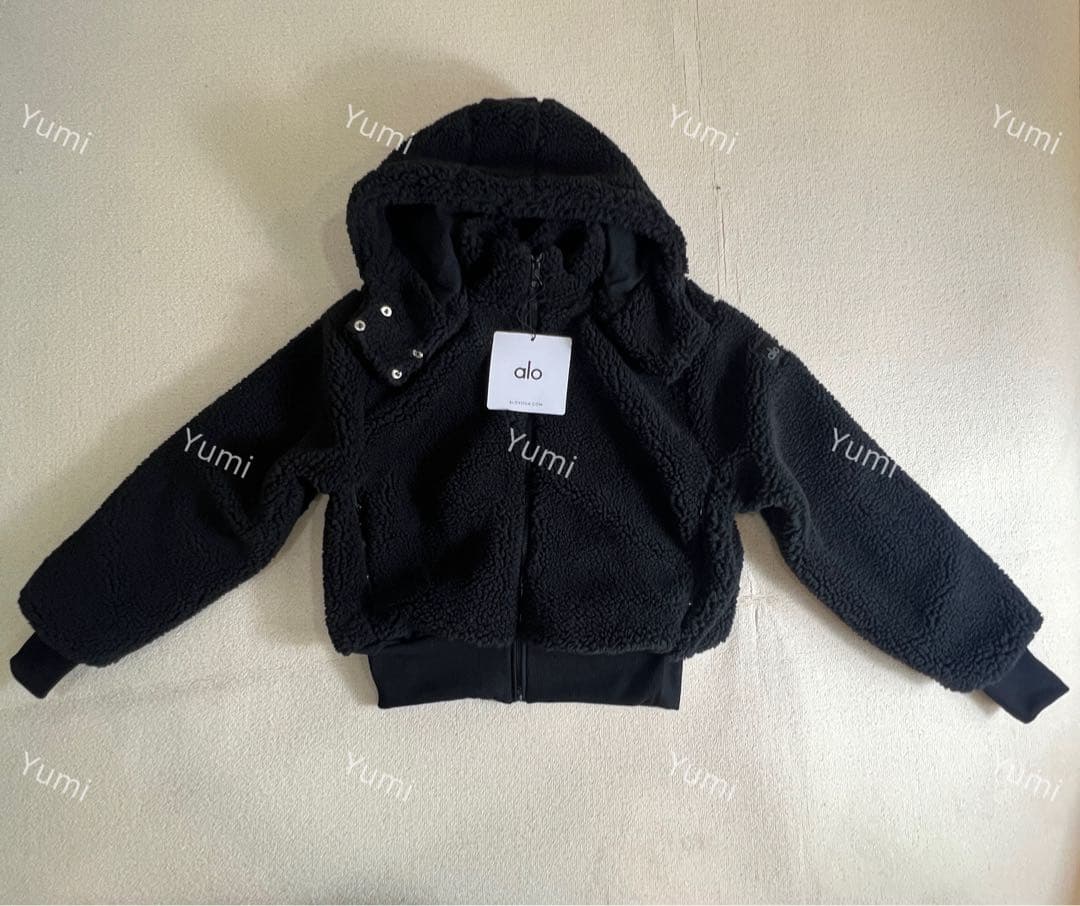 Reina Wileyページ January 2026 | FOXEY - フォクシー