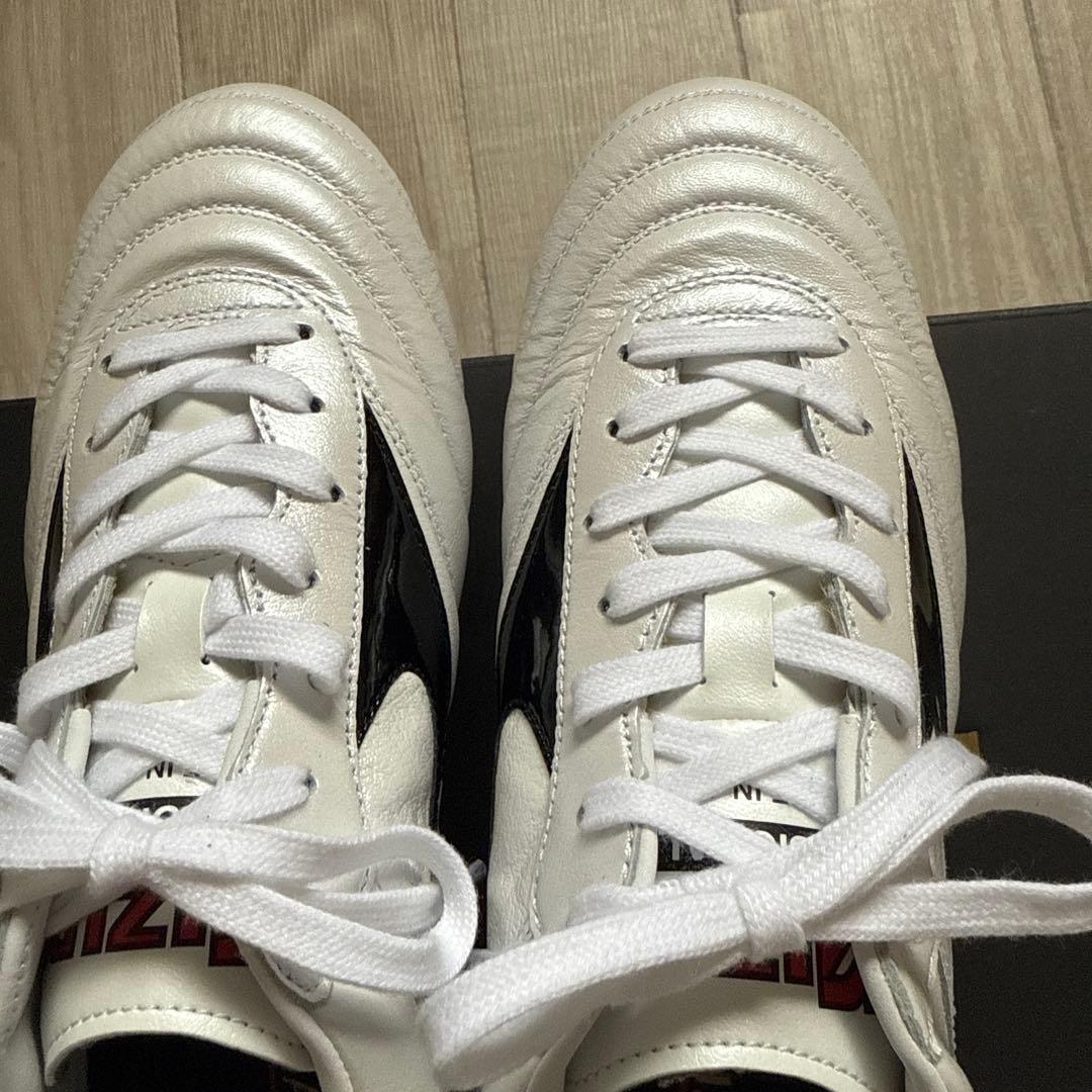 う*ん様 サッカースパイク 25.5cm モレリア II JAPAN ホワイト