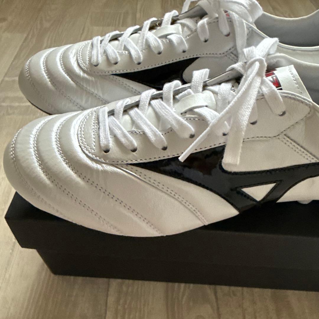 う*ん様 サッカースパイク 25.5cm モレリア II JAPAN ホワイト