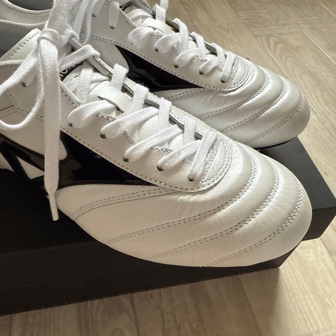 う*ん様 サッカースパイク 25.5cm モレリア II JAPAN ホワイト