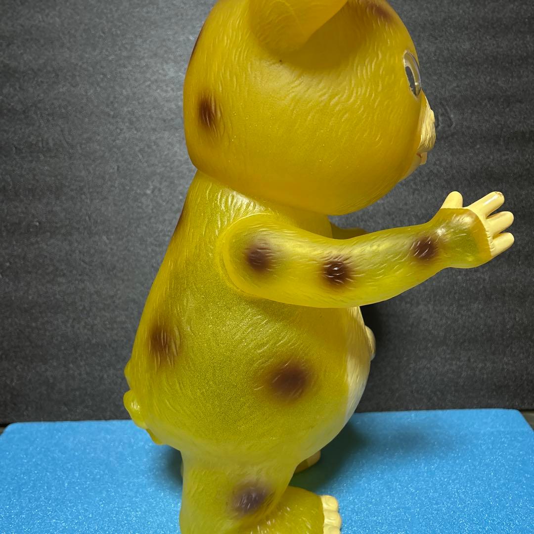 イヌクマ　ジャイアントブースカ　クリアイエロー