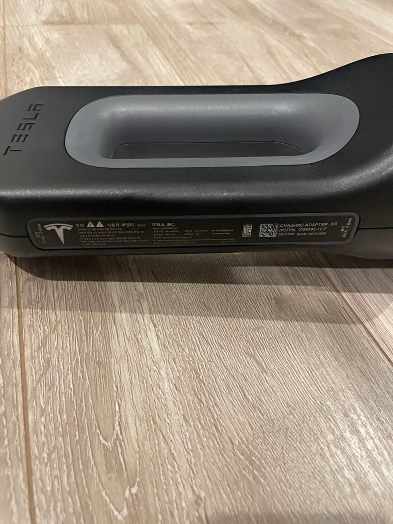 Tesla テスラ チャデモアダプター chademo送料込みです。 L108497569