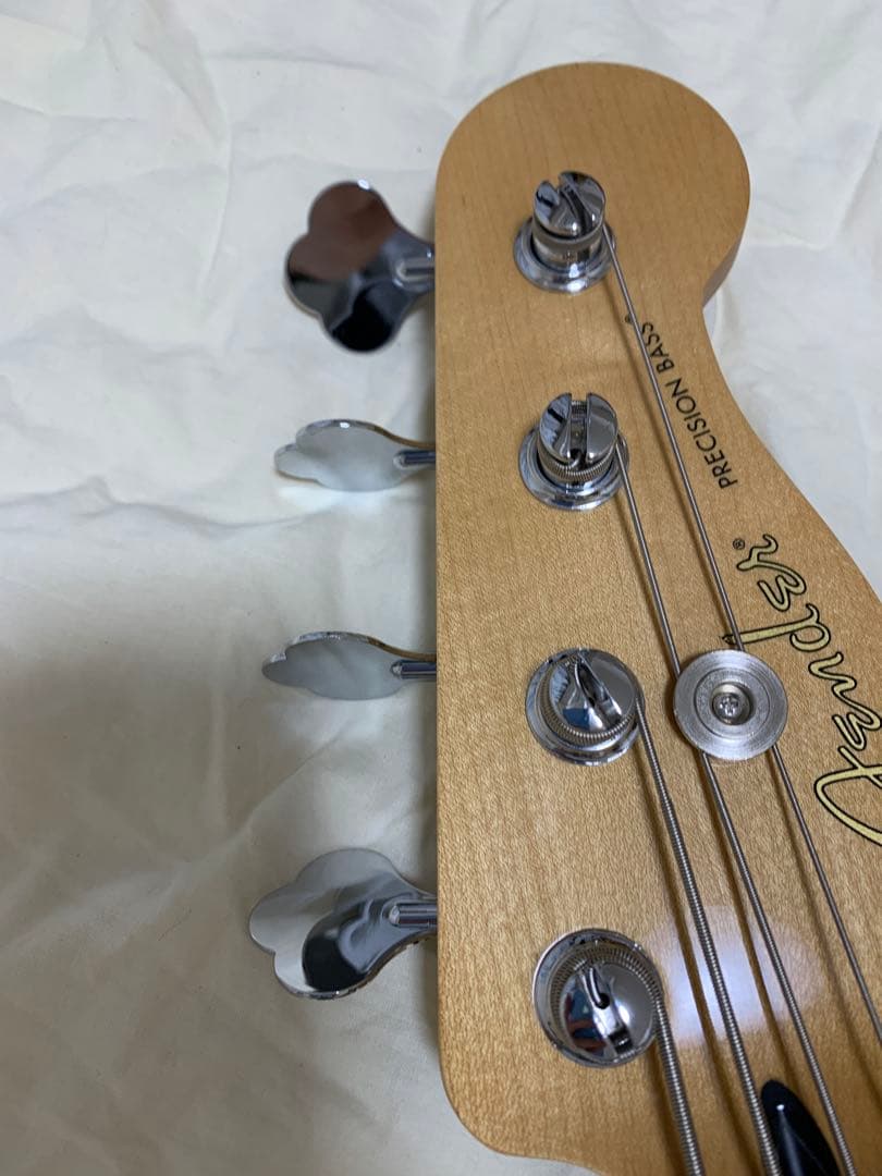 Fender Player Precision BassとGatorハードケース - メルカリ