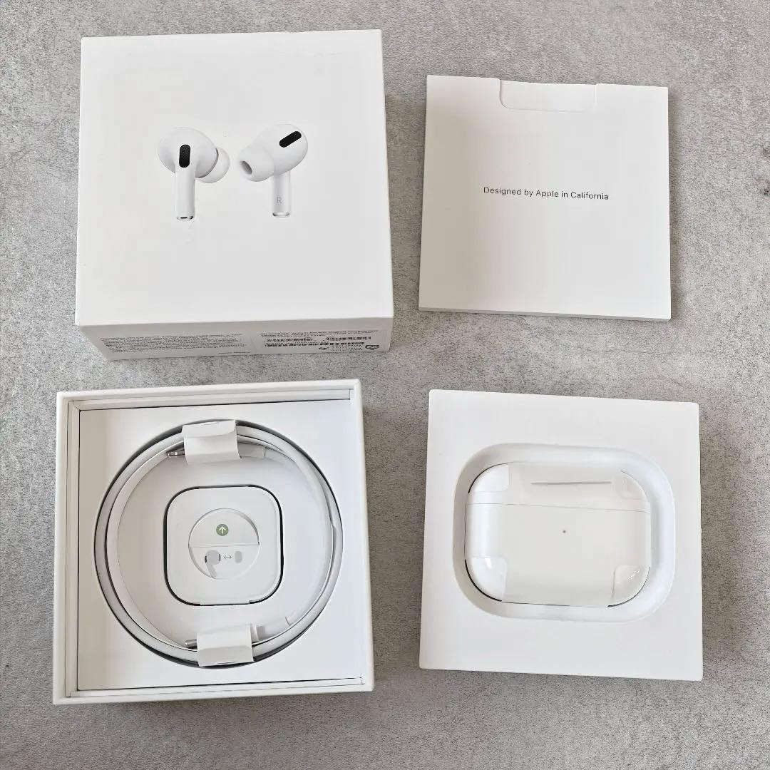 ② Apple AirPods Pro（第1世代） MLWK3J/A 動作確認済 Apple APPLE（アップル） MLWK3J/A AirPods Pro MagSafe対応 : GIGA