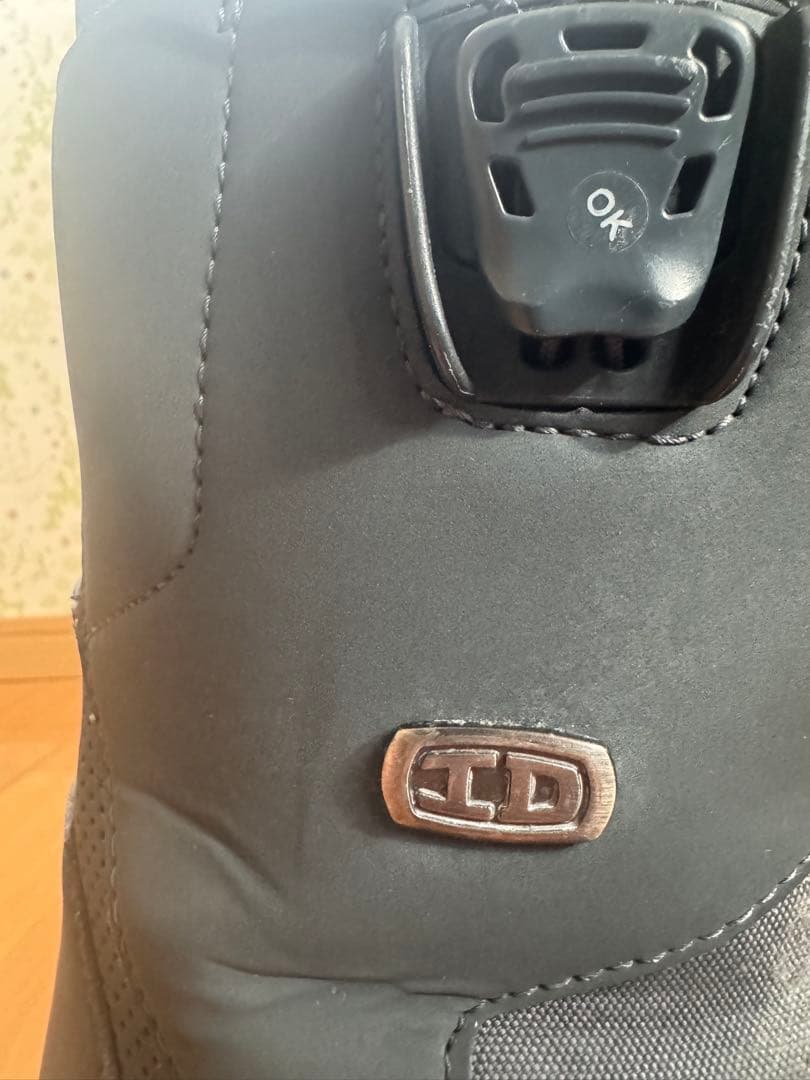 DEELUXE ID 26.5cm ディーラックス スノーボード