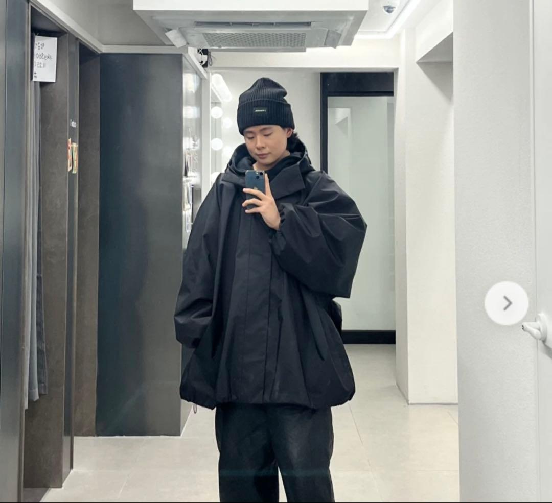 yeezy gap balenciaga T Cut Parka 新品 M - メルカリ