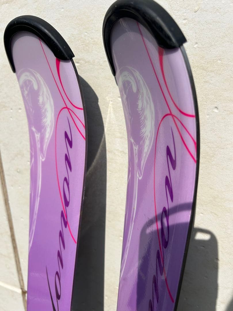 使用回数少なめ SALOMON 145cmスキーセット 女性、高学年、中学生