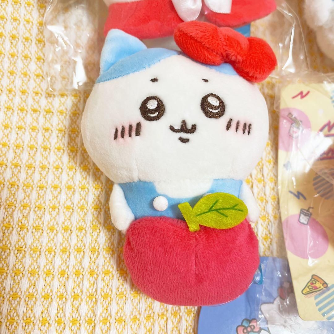 ちいかわ　サンリオ　プチミニフードマスコット　ハチワレ　ポチャッコ　マイメロ