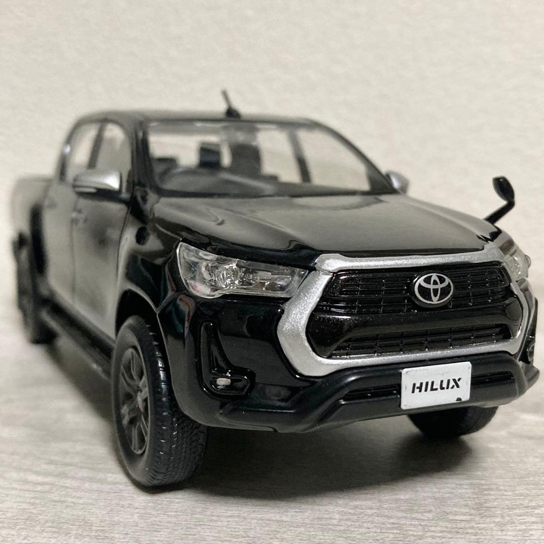 TOYOTA ハイラックス HILUX 色見本 カラーサンプル ミニカー - メルカリ
