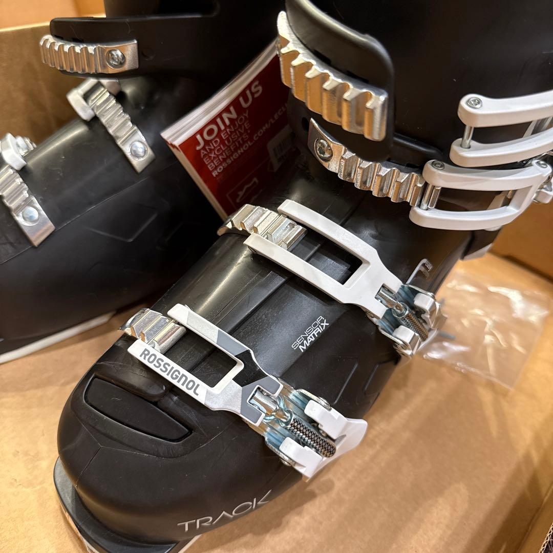 新品 ロシニョール TRACK70w スキー ブーツ 24cm RBM4250