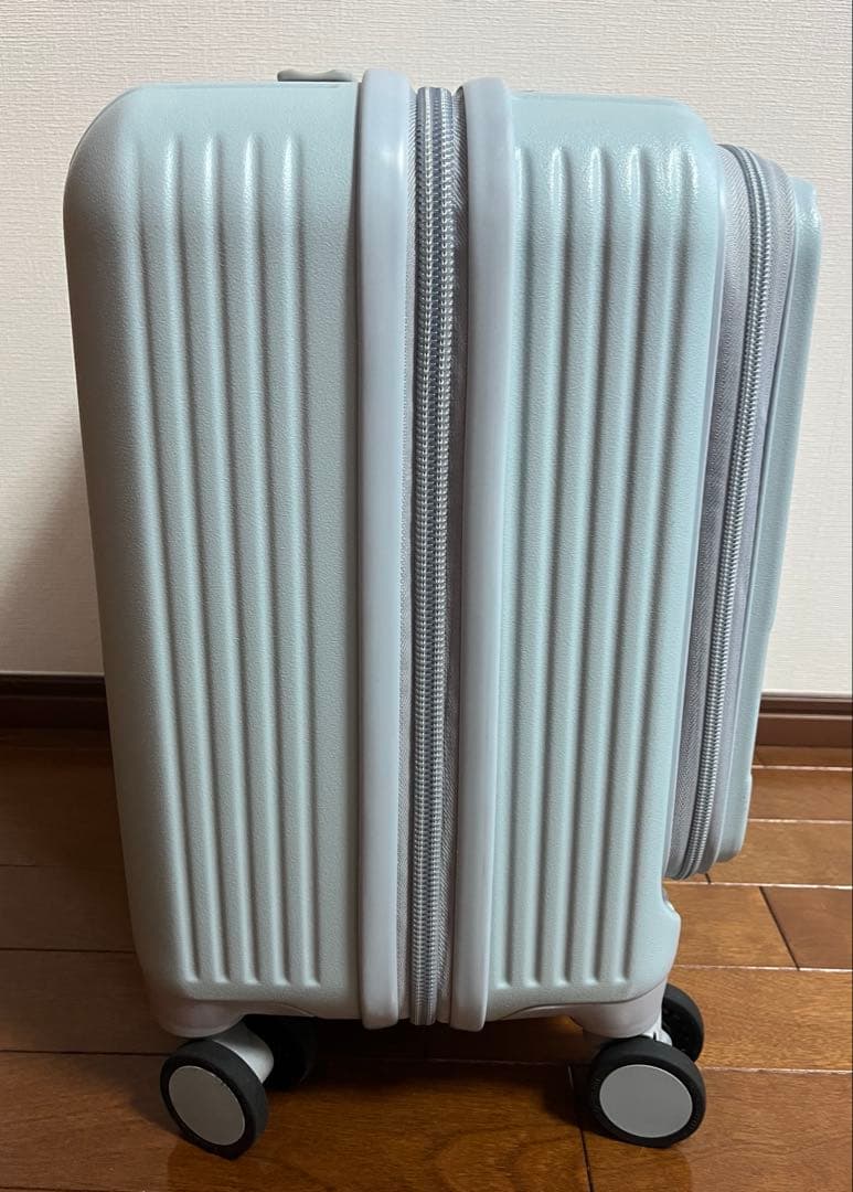 innovator イノベーター スーツケース 33L ペールブルー - メルカリ