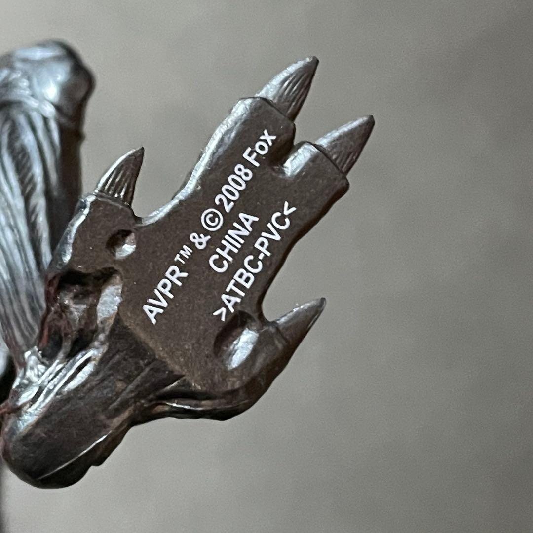 マクファーレントイズ　12インチ　グリッドエイリアン　フリュー　プレデリアン