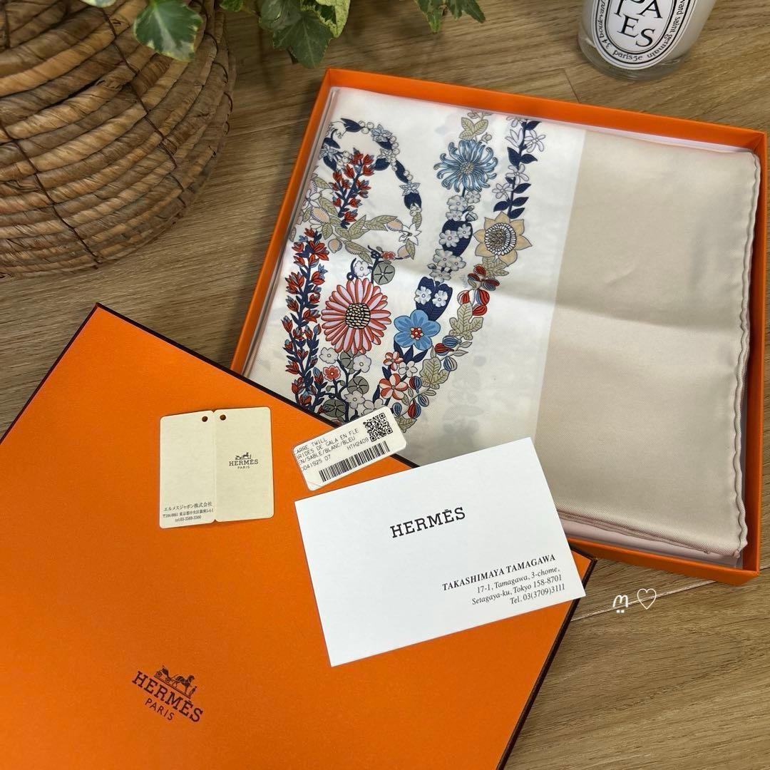HERMESエルメス カレ90 ブリッドドゥガラアンフルール シルクスカーフ